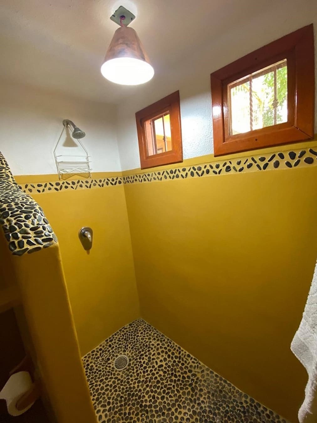 Vista del baño de la Suite 9 – Casa Adriana